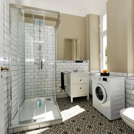 Brise Ruthenberg App 3 *